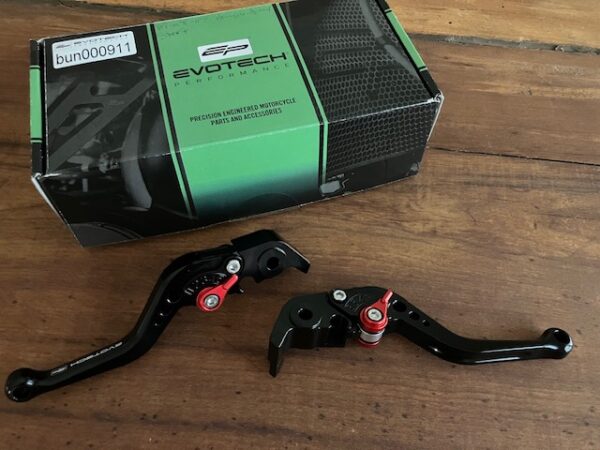 Panigale 1199 Folding Clutch and Brake Levers by Evotech Performance - Image 2