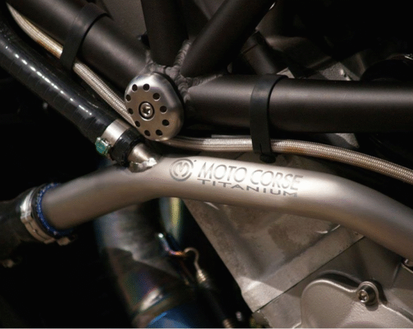 Titanium water radiator / pump hose by Moto Corse - Image 4